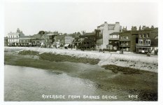 Barnes Terrace,river view